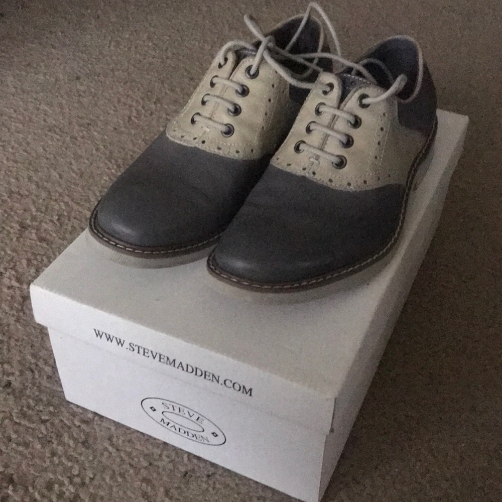 Men’s shoes